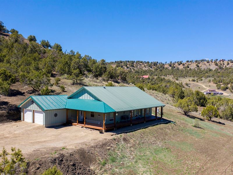 House Close to Blm Amazing Mountain : Mancos : Montezuma County : Colorado