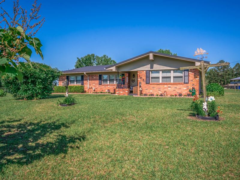 East Texas Home for Sale : Linden : Cass County : Texas