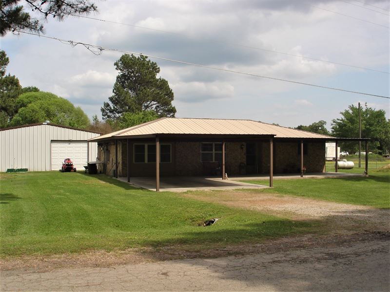 Country Home Powderly Texas : Powderly : Lamar County : Texas