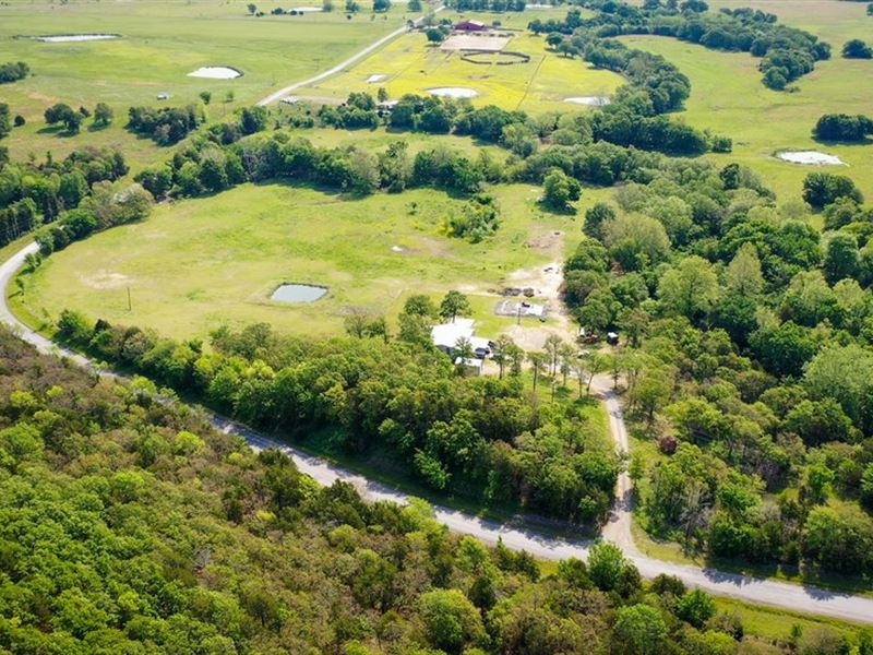 Country Cabin Home Acreage : McAlester : Pittsburg County : Oklahoma