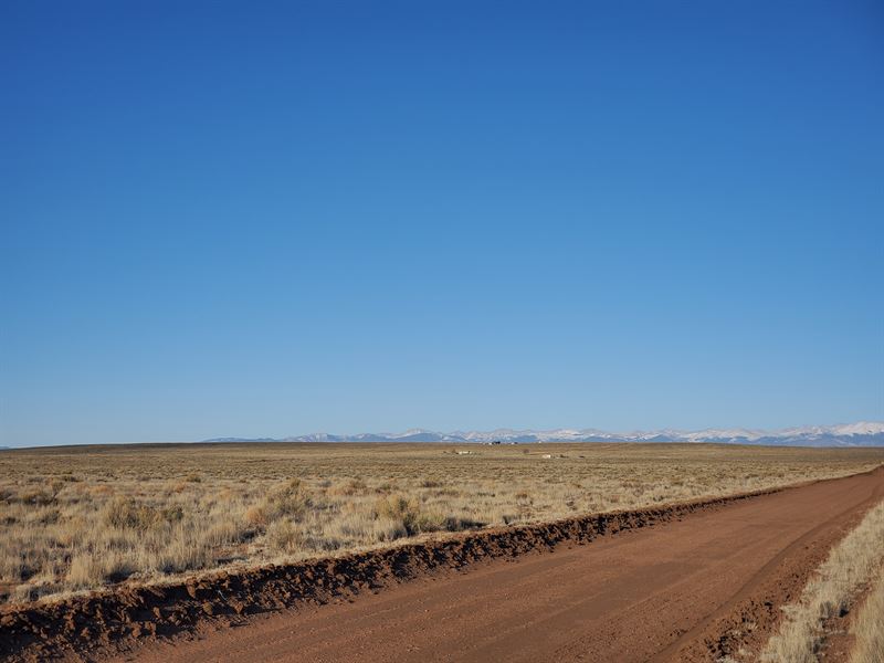 5.23 AC Close to Smith Reservoir : San Luis : Costilla County : Colorado