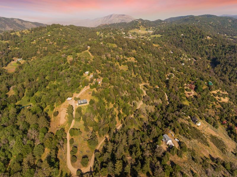 Mountain Top Vista Hideaway : Julian : San Diego County : California