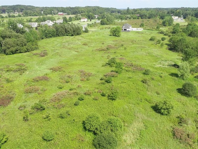 Cul-De-Sac Building Lot to Build : Schodack : Rensselaer County : New York