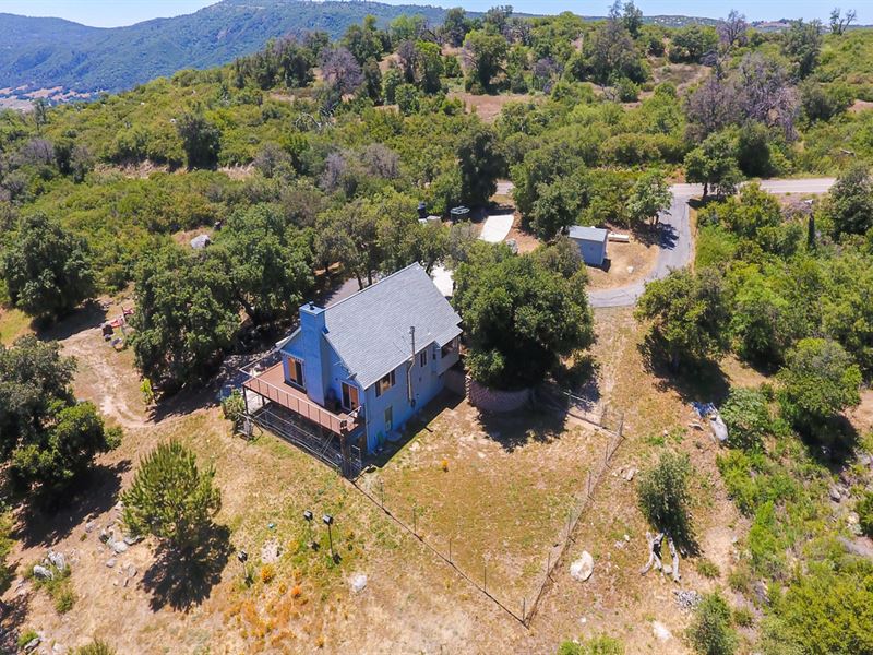 Palomar Mountain Country Retreat : Santa Ysabel : San Diego County : California