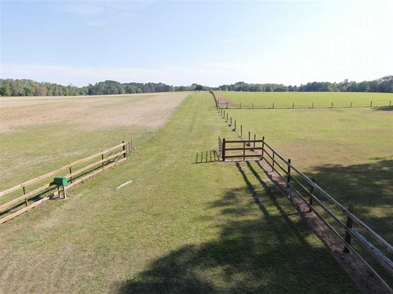 1984 SW Dupont : Greenville : Madison County : Florida