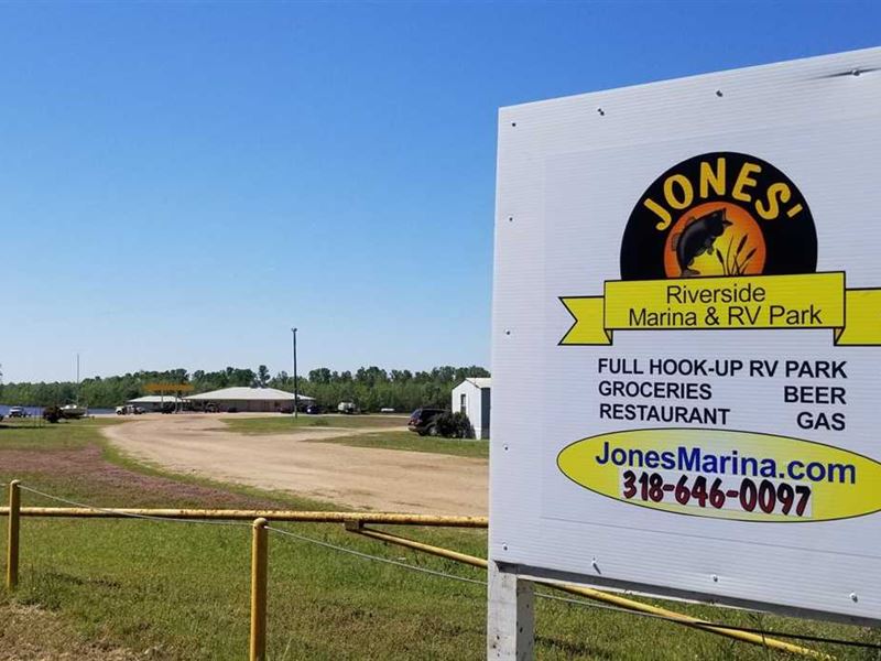 Jones Riverside Marina, Winn Paris : Natchitoches : Winn Parish : Louisiana