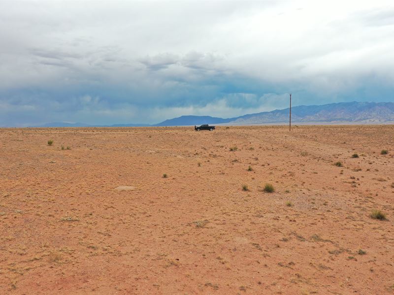 5 Acre Lot Close to Power : Belen : Socorro County : New Mexico
