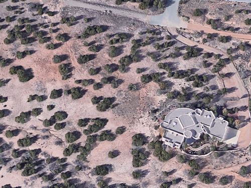 2.5 Acres in Santa Fe, NM : Santa Fe : New Mexico