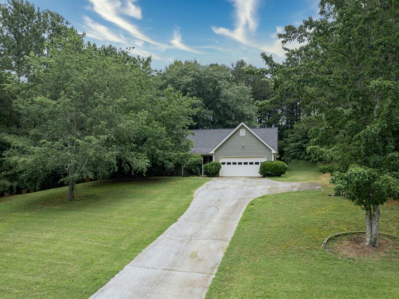 Charming Ranch in Eagle Crossing Land for Sale in Loganville, Walton