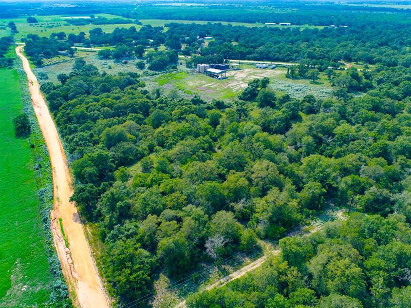 Excellent Acreage in Nixon, TX, Land for Sale by Owner in Texas