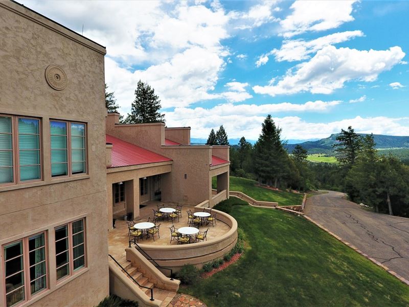 Chateau in The Pines : Pagosa Springs : Archuleta County : Colorado