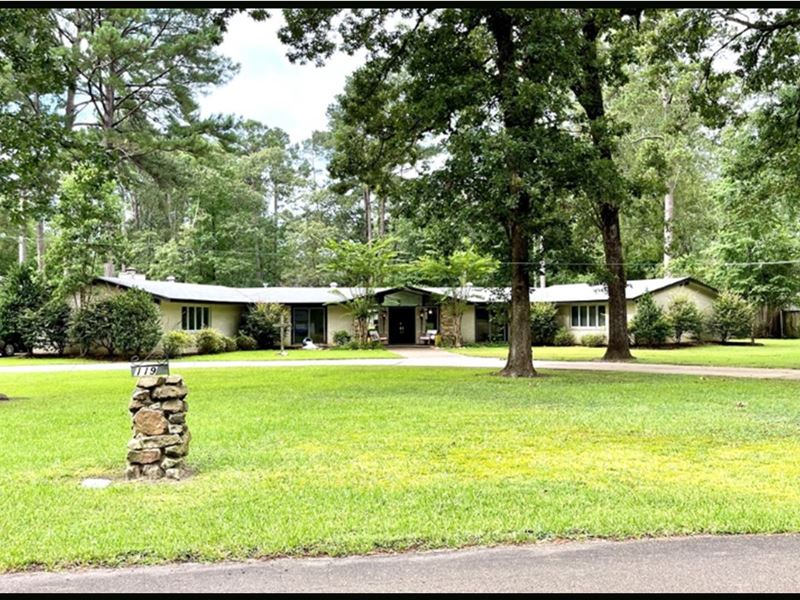 1.33 Acres with A Home in Lincoln : Brookhaven : Lincoln County : Mississippi