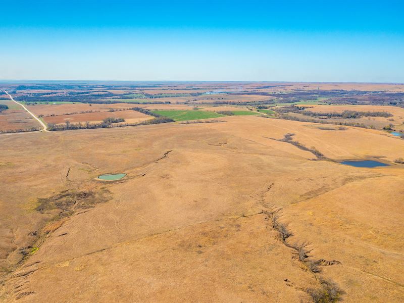 Kansas Ranch Home Build Site : Alma : Wabaunsee County : Kansas