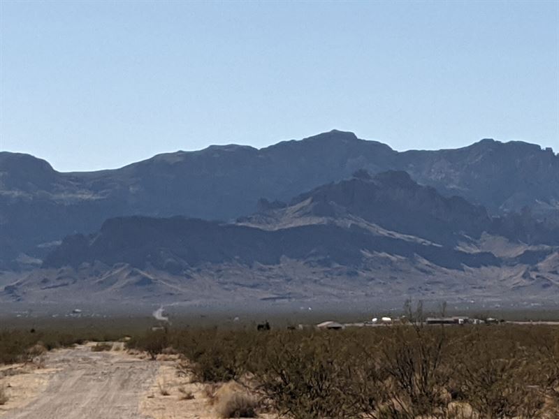 Perfect Quick Weekend Getaway : Golden Valley : Mohave County : Arizona
