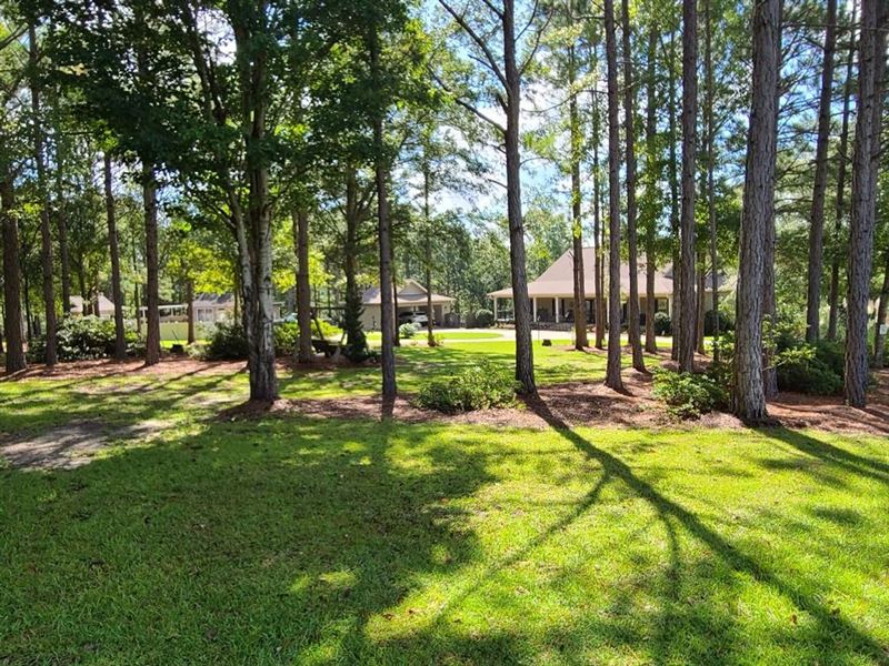62 Acre Property, Pond, Shop with 2 : Eufaula : Barbour County : Alabama