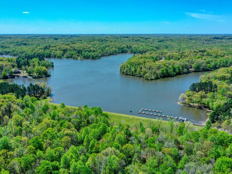 Waterfront Lot on Indian Lake : Huntingdon : Carroll County : Tennessee