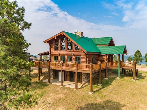 Lost Cabin Ranch : Sundance : Crook County : Wyoming