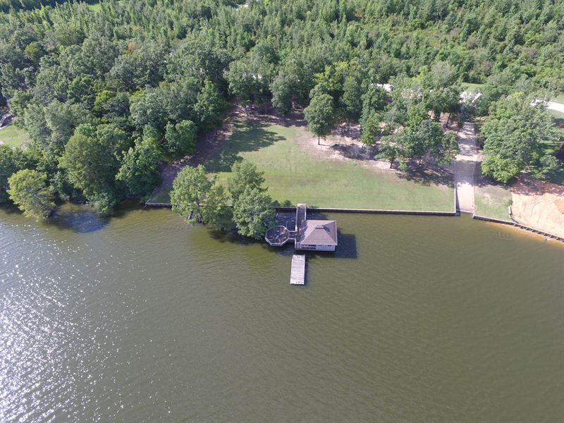 Spectacular Larto Waterfront Lot : Jonesville : Catahoula Parish : Louisiana