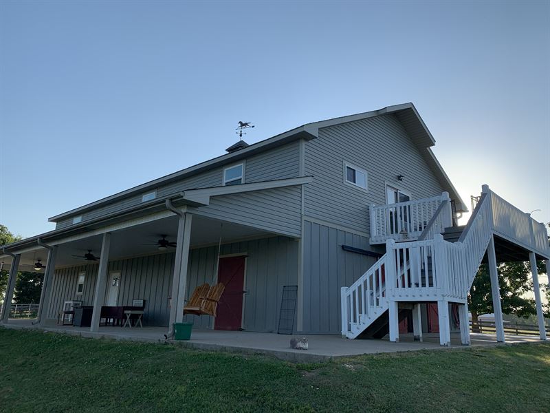 Sensational Farm with Barns, Ponds : Iron City : Wayne County : Tennessee