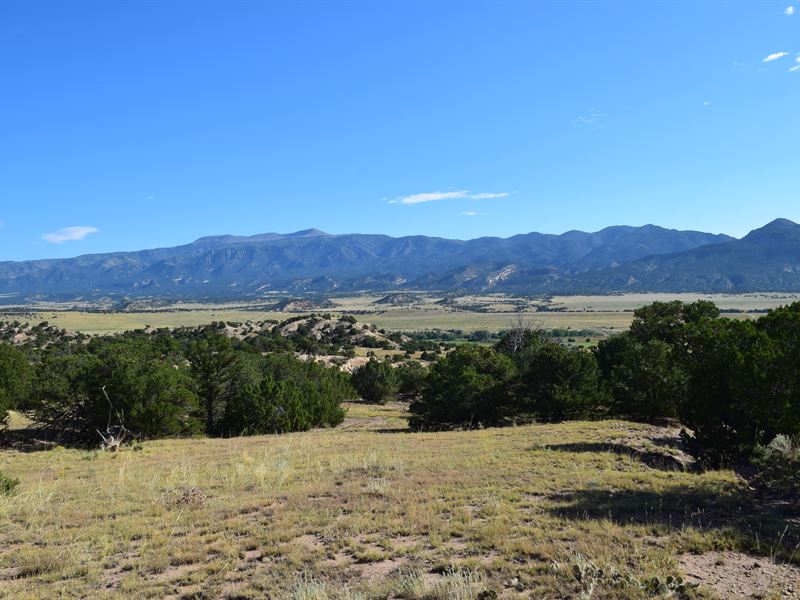 Large Acreage Bordering Blm : Gardner : Huerfano County : Colorado