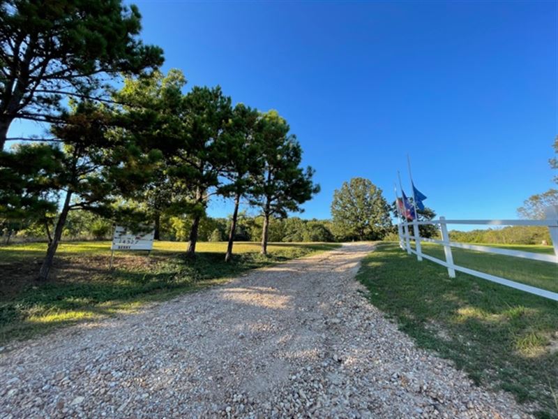 Southern Missouri Home for Sale : Cabool : Texas County : Missouri