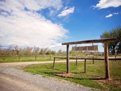 Saddlestring Ranch : Cody : Park County : Wyoming