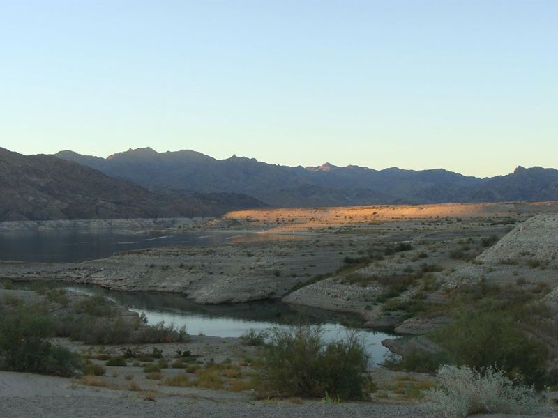 1 Acre in Meadview, Arizona : Meadview : Mohave County : Arizona