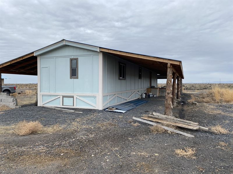 20 Acres, Home, 15 Miles From Burns : Burns : Harney County : Oregon