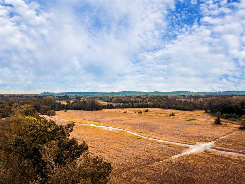 Sportsman Retreat Membership : Saint Matthews : Calhoun County : South Carolina