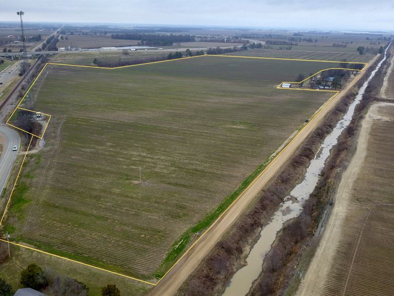 Farm and Cellular Tower Investment : Bay : Craighead County : Arkansas