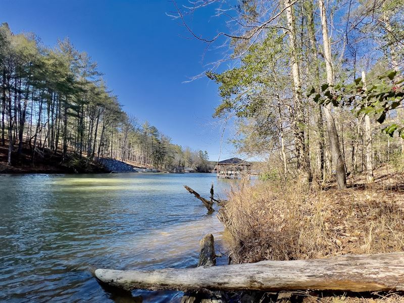 Waterfront Lot At Lake Rhodhiss : Connelly Springs : Burke County : North Carolina