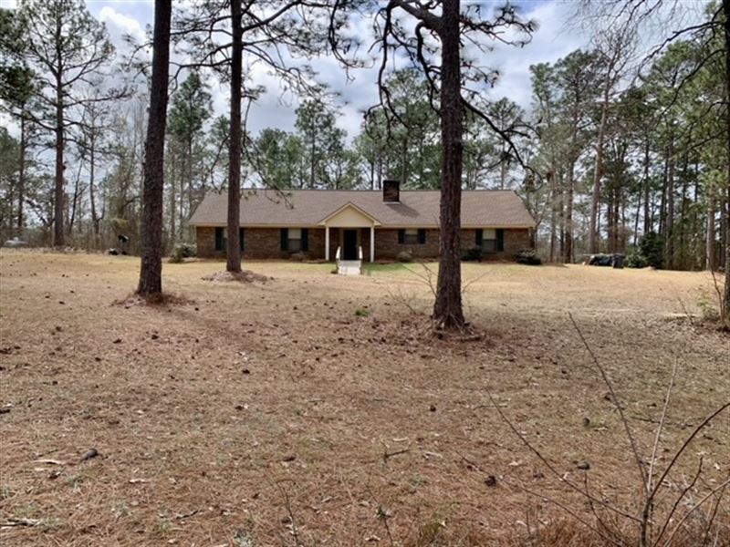 27 Acres with Home : Pine Level : Autauga County : Alabama
