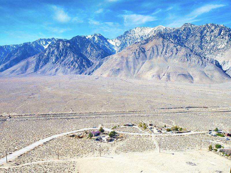 Utilities & Mountain Views : Olancha : Inyo County : California