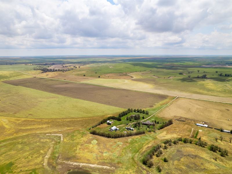 Ranch on Beaver Creek : Goodland : Sherman County : Kansas