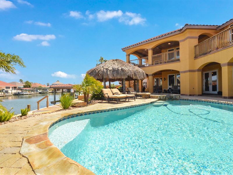 Coastal Oasis : Corpus Christi : Nueces County : Texas