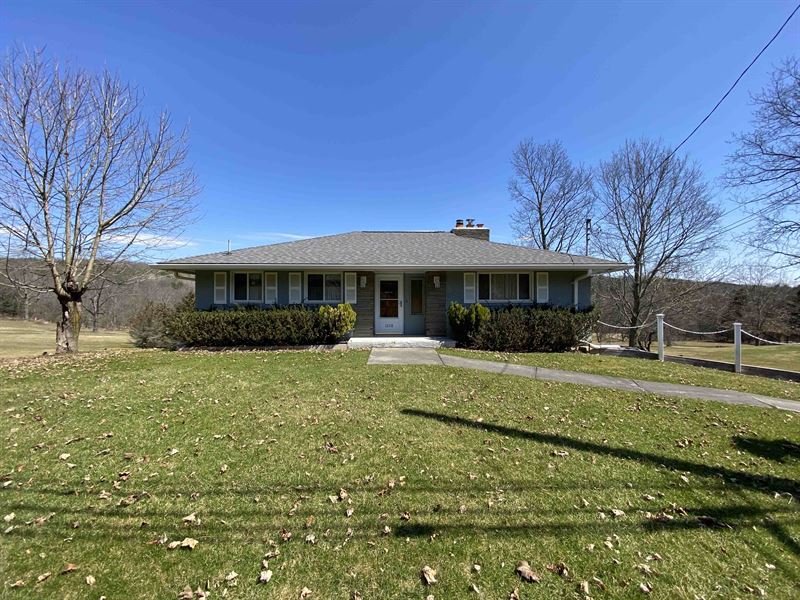 2 Bed Ranch Home with Acreage : Union : Broome County : New York