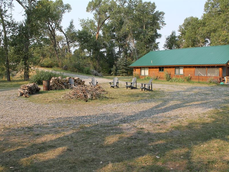 River Rocks Retreat : Big Timber : Sweet Grass County : Montana