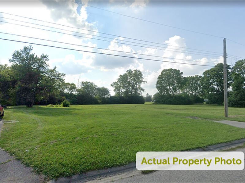 .31 Acre in Flint, Michigan : Flint : Genesee County : Michigan