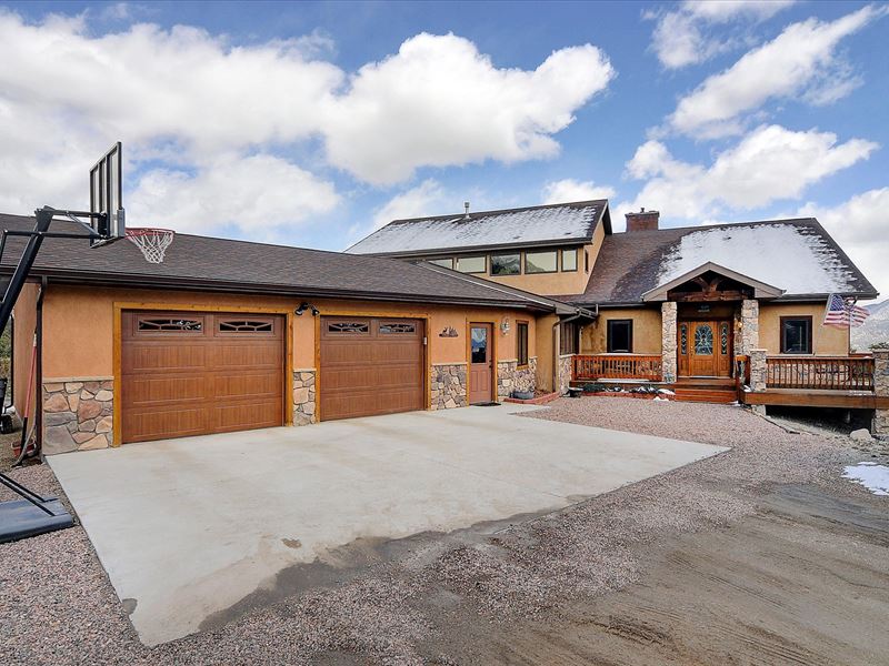 Beautiful Custom Home : Salida : Chaffee County : Colorado