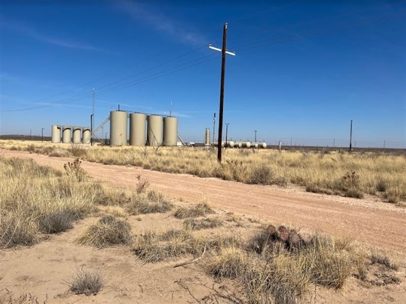 Power Nearby in Ward County, TX Lot : Monahans : Ward County : Texas