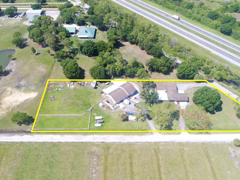 4/2 Home and Great Shop Building : Fort Pierce : Saint Lucie County : Florida