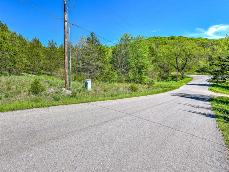 .64 Acre in Carroll County, AR : Beaver Township : Carroll County : Arkansas