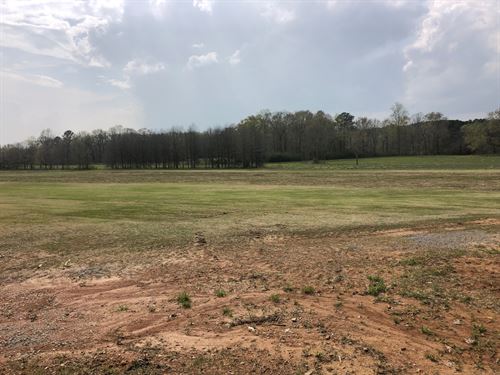 Beautiful Farm on Chattooga River : Summerville : Chattooga County : Georgia