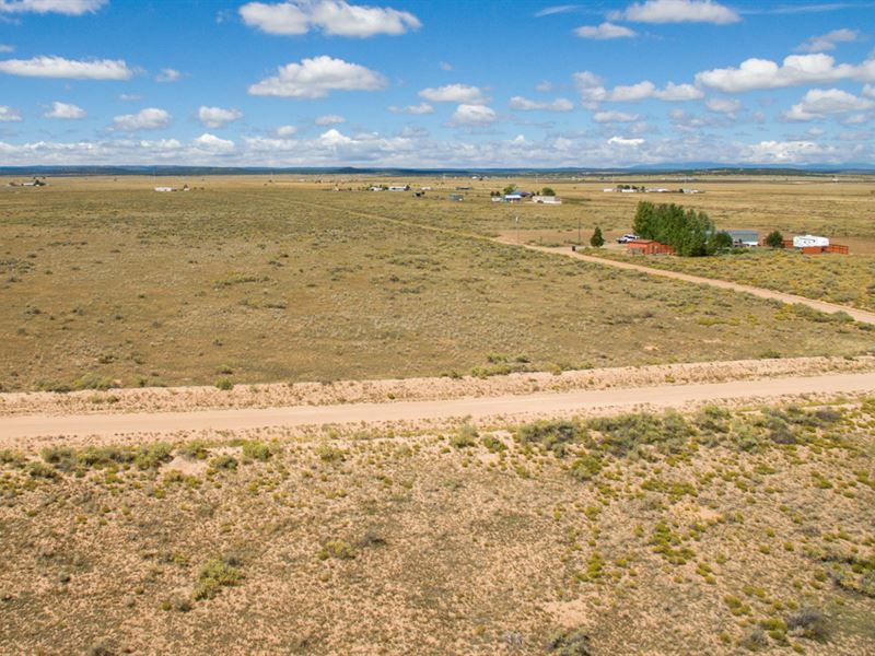 Corner Lot with Power, Near Highway : Moriarty : Torrance County : New Mexico