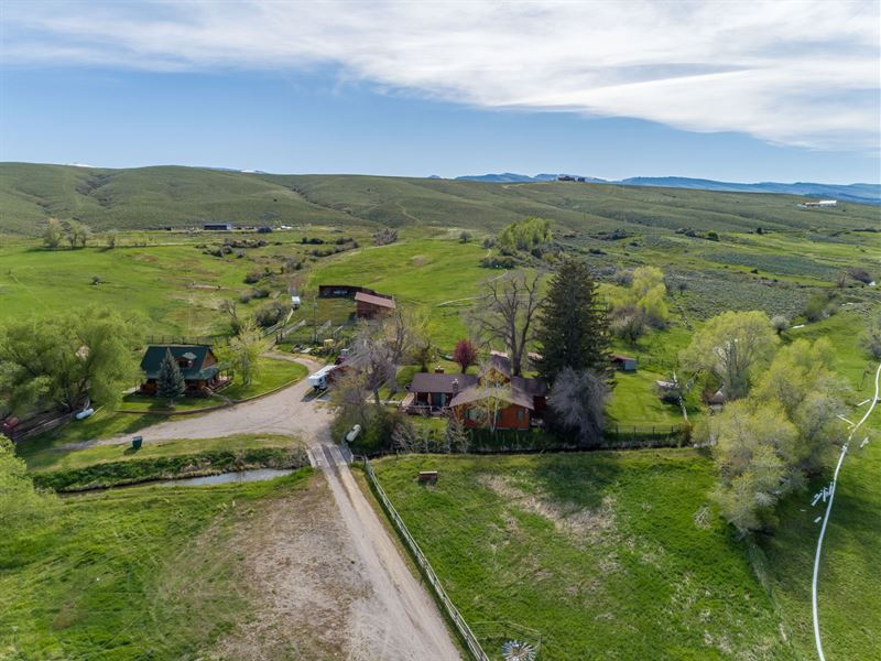 Mountain Range Ranch : Lander : Fremont County : Wyoming