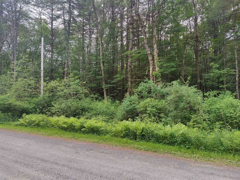 Prime Land Lot in Lake George : Queensbury : Warren County : New York