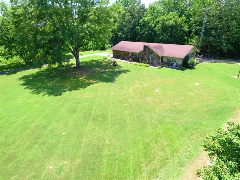 15.5 Acres & Home For Sale In Colbe : Tuscumbia : Colbert County : Alabama