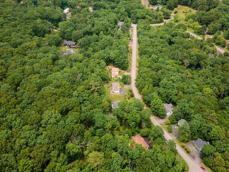 13K Sqft in Bushkill, PA : Bushkill : Pike County : Pennsylvania