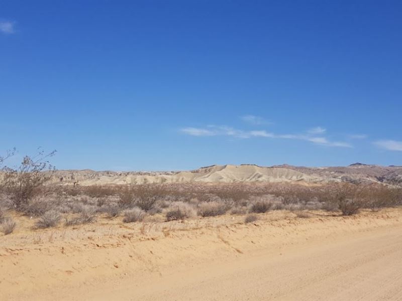20 Ac in San Bernardino County : Apple Valley : San Bernardino County : California