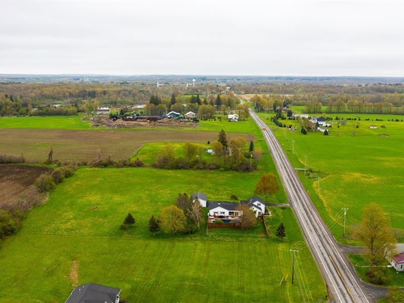 2556K Sqft in Adams Center, NY : Adams Center : Jefferson County : New York
